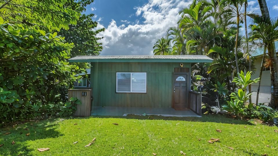 Hilo Hawaiian Beach Apartment