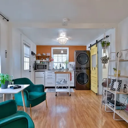 Cozy, quiet, and private guest house central to Abilene!
