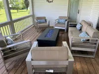 Fully custom modern four bedroom home on 13 acres with a stocked pond. - Boutique