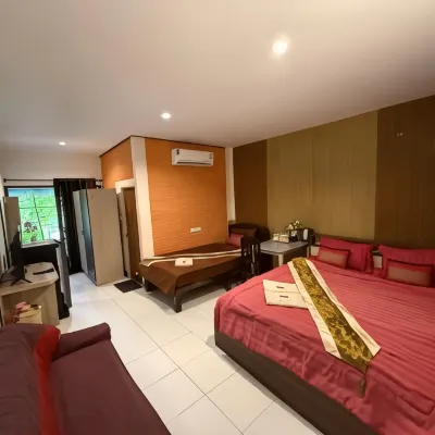 Sandee Place Mountain View Chomthong Hotel in zona Tempio di Phatardsrijormthong