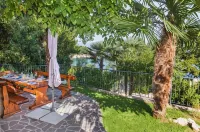 Apartment Villa Lidija - parking