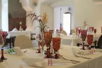 Chateau Herálec Boutique Hotel & Spa by l'Occitane - breakfast