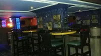 斯利拉姆公寓飯店 - 酒吧
