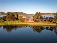 Panoramic View, Private, Low Bank Waterfront - Wifi
