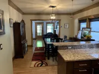Relaxing Oak Park Home - 3-Sterne