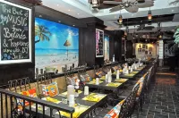 Ascot Hotel - sarapan