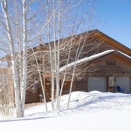 Winter Park Mountain Home/Near Bus Stop/Sleeps 7!!