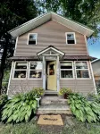 Lakeview, Kayaks, Near Beaches, Fire Pit, Great Kitchen, Pets, 1.5 Baths - 3 estrellas