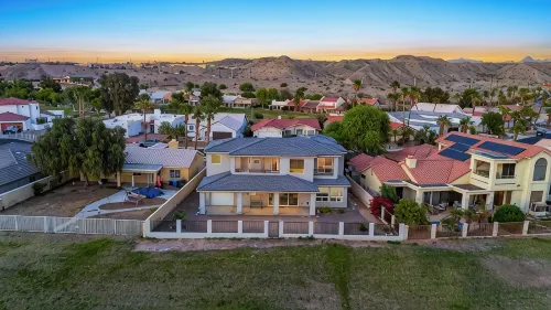 6 BDR Modern Home w/River & Beach Access!