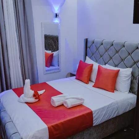 Hotel Reloj