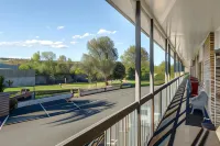 Centrepoint Midcity Motor Inn