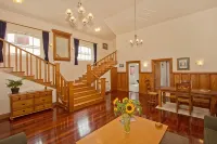 The Orange Lodge - Petone - Wellington - Broadband - Wi-Fi