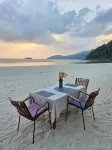 Binga Beach Resort - Beach