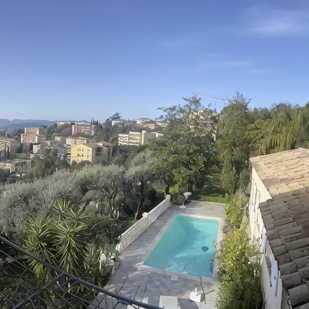 Les Petites Terrasses
