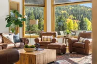 Luxury Keystone Riverfront House w/ Hot Tub, Mountain Views, Golf & Ski Access