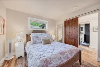 Idaho Springs Dream Cabin – Cozy Seclusion with Gorgeous Mountain Backdrop