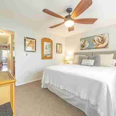 Beautiful Maui Condo Steps from the Beach in Kihei! Rooms