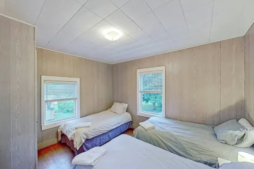 Lovely 4-bedroom house in Lexington with AC and WiFi