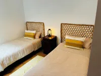 Beautiful 2 bedroom apartment in Barreiros. Impressive views. - Homestays