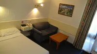 Pathfinder Motel