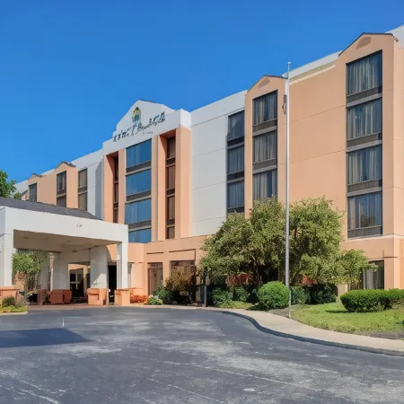 Hyatt Place Nashville Opryland Отели рядом с достопримечательностью «Концертный зал Grand Ole Opry»