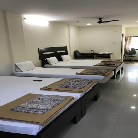 Vrp Guest House Bhuj