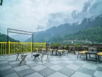 더 호스텔러 올드 마날리 마누 템플 쿨루지구 호텔