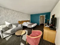 Domaine de la Foret D’Orient Hotel Restaurant Spa & Golf Hotel a 