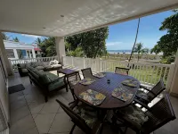 Beautiful Beach Front Condo Sleeps 5, Rare Opportunity for Christmas