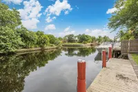 4Br Waterfront Home New Pool and Spa Installed 2/25 - نادي رياضي