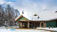 Lake Louise Inn โรงแรมใน