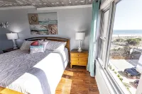 Sandpiper Dunes Unit 301, 58th St, on the Beach, Pool, Fully Renovated - 4-Star