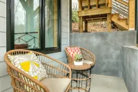 Cozy Comfortable Asheville Couple's Getaway - Bungalows