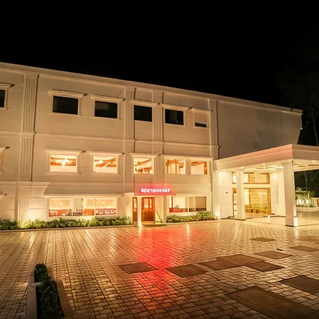Hotel Kabani Palace