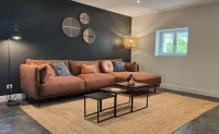Bel Appartement Climatisé Avec Jardin et Piscine