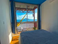 Cozy Top Suite. Ocean View. Pool Access. Taboga Island Hôtels à : Taboga