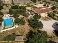 Hotel Carina-Très Grande Piscine-Local à Vélo