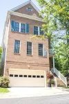 Divine Getaway- King Bed Master Suite Near DC - Wifi
