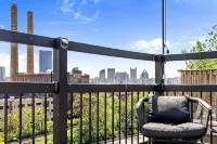 Modern 3Br, 2BA Home: 2 King Beds, Off Street Parking; Near Downtown Pittsburgh - บังกะโล