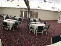 Days Inn by Wyndham Grove Hotels in Grove