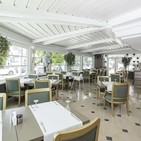 Royal Sweet Hotel