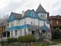 Garden House Bed and Breakfast - Хоумстей