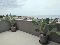 Light Blue Luxury Rooms - Ocean View
