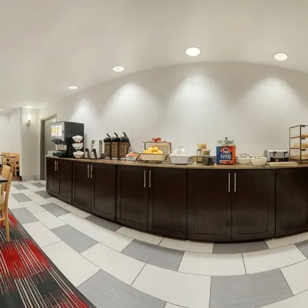 Country Inn & Suites by Radisson, DFW Airport South, TX