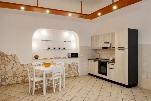 Naro Suites and Rooms - Pensions
