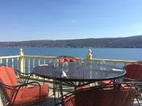 BRAND NEW | INCREDIBLE VIEWS | BOAT SLIP | TWO BALCONIES - balcony