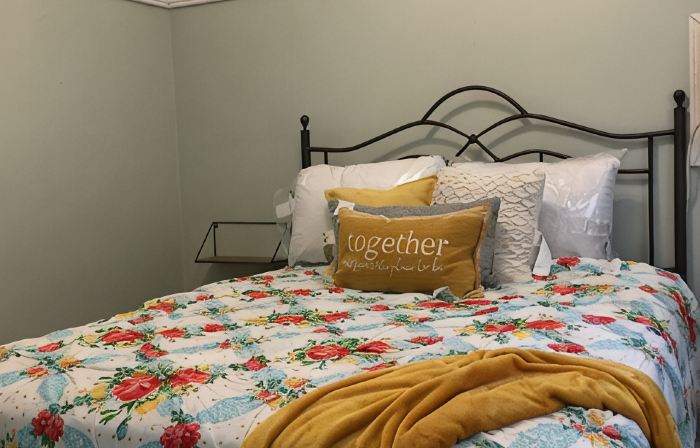 The Cranny @ Cookson —Tiny House Experience!!  Night,  week & monthly stays