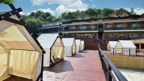 Gangchon Star Valley Pension - Pools