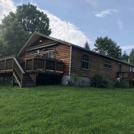 Log Cabin Near Hunter Mountain