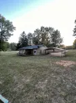 Spillway Road Retreat (2.5 miles from Lake D’Arbonne) - Wi-Fi